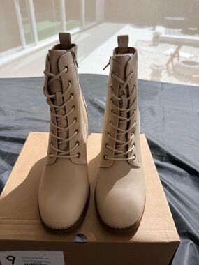 Neutral Taupe Lace-Up Combat Boots - Women's